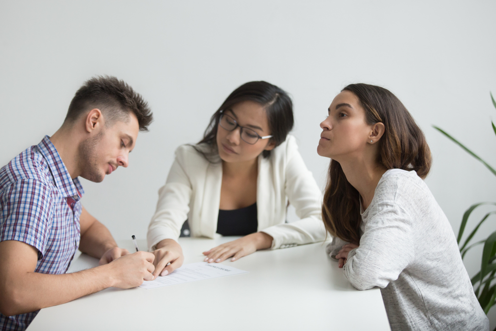 3 Things You Should Know About Divorce Mediation Without an Attorney